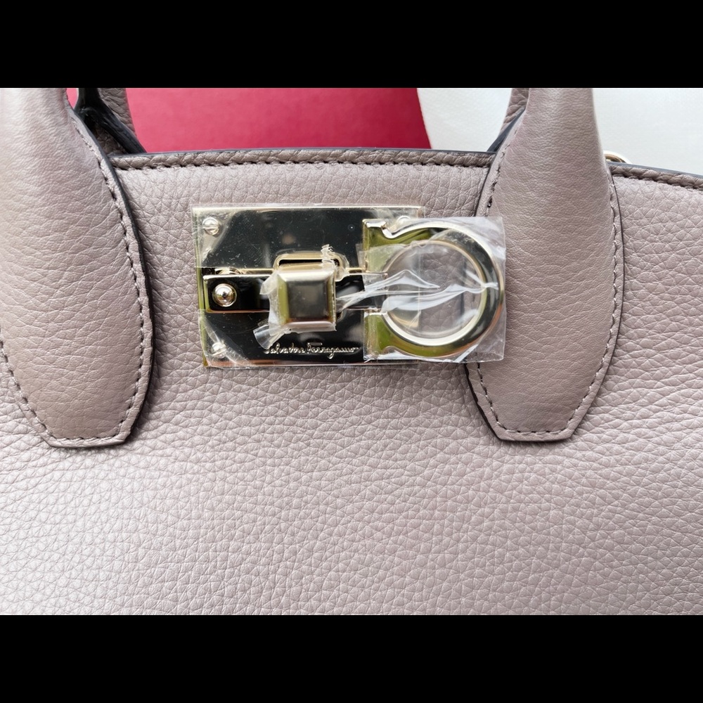 Salvatore Ferragamo Studio Bag Leather Satchel - Picture 3 of 14